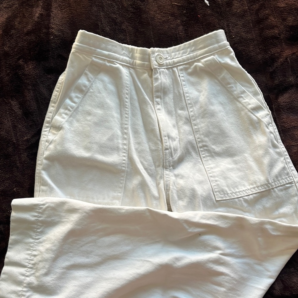 White Uniqlo Wide Leg Carpenter Style Pants with Adjustable Waist
